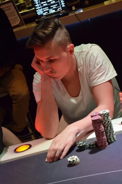 © 2026 Pokercity | Foeke Duimen | 2015/03 - Rotterdam Poker Series - 1.000 eu Main Event Foeke Duimen | 2015/03 - Rotterdam Poker Series - 1.000 eu Main Event
